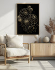 Plakat - Pacey dahlias bouquet in gold and black