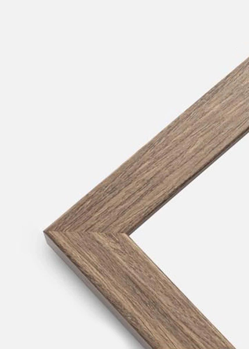 Frame your photos in style with our walnut colored frames | Admen.dk